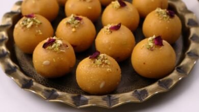 Moong dal laddu